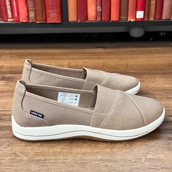 NEW Lands End Casual Tan Slip On Walking Sneakers Sz 8 - Picture 2 of 11